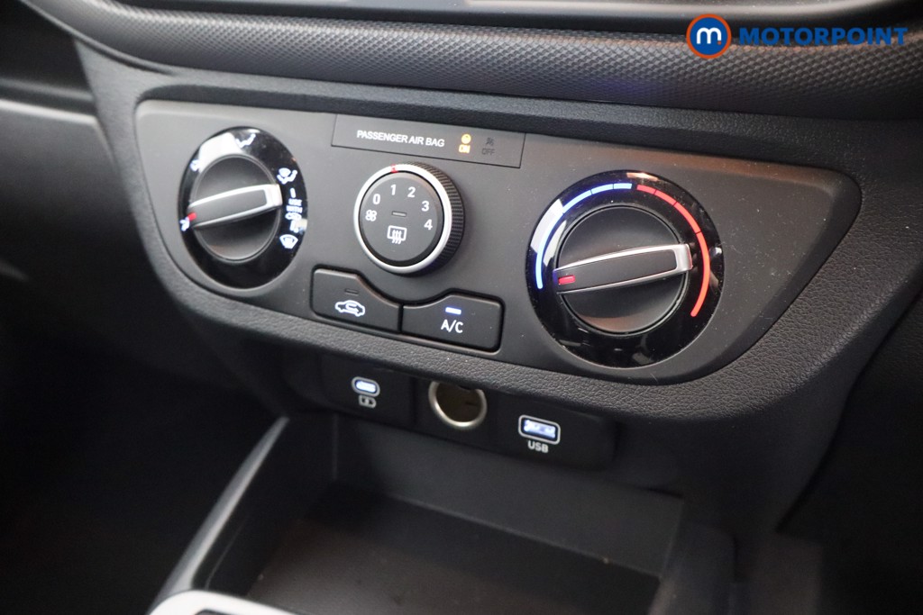 Hyundai I10 Advance Automatic Petrol Hatchback - Stock Number (1547259) - 8th supplementary image