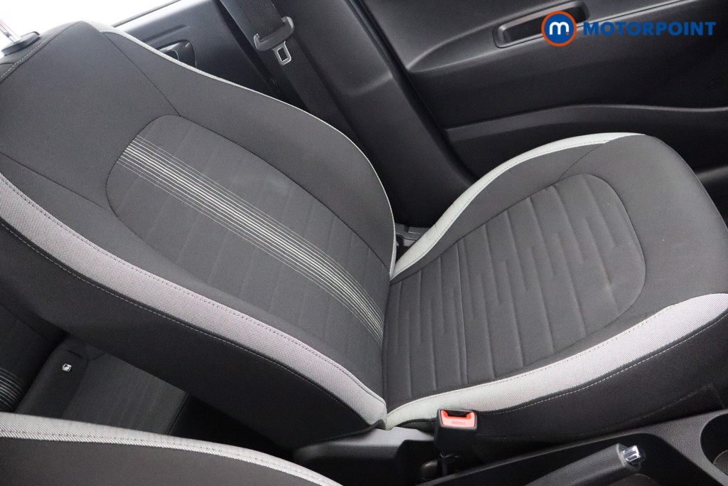 Hyundai I10 Advance Automatic Petrol Hatchback - Stock Number (1547259) - 13th supplementary image