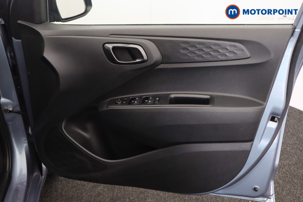 Hyundai I10 Premium Automatic Petrol Hatchback - Stock Number (1547308) - 14th supplementary image