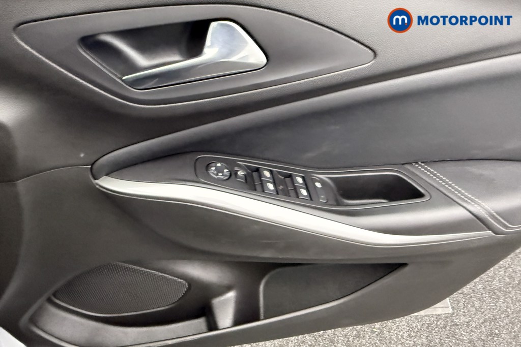 Vauxhall Grandland Ultimate Manual Petrol SUV - Stock Number (1547854) - 15th supplementary image