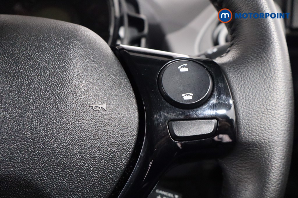 Peugeot 108 Allure Manual Petrol Hatchback - Stock Number (1549187) - 8th supplementary image