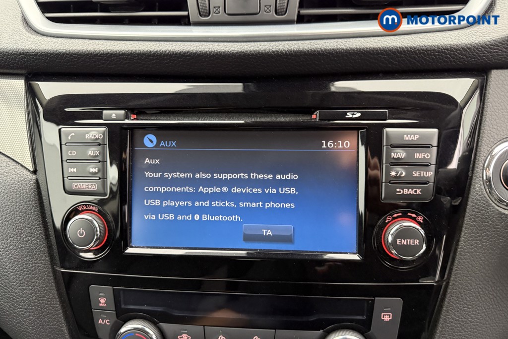 Nissan Qashqai N-Connecta Manual Petrol SUV - Stock Number (1549509) - 9th supplementary image