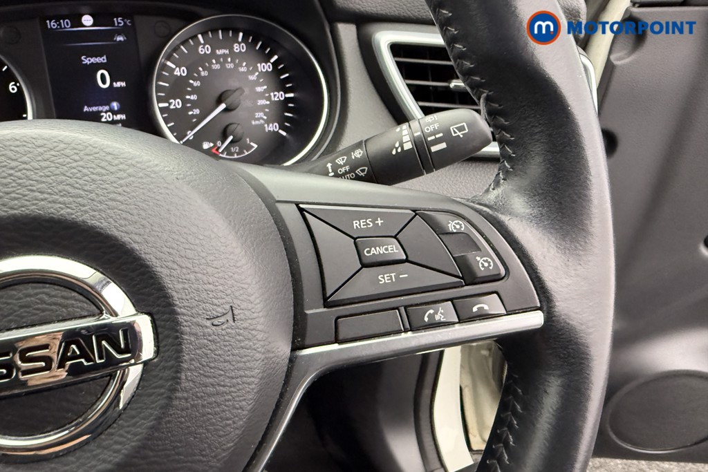 Nissan Qashqai N-Connecta Manual Petrol SUV - Stock Number (1549509) - 14th supplementary image