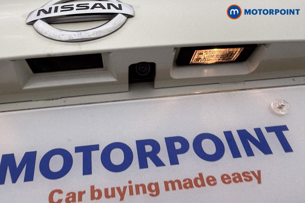 Nissan Qashqai N-Connecta Manual Petrol SUV - Stock Number (1549509) - 21st supplementary image