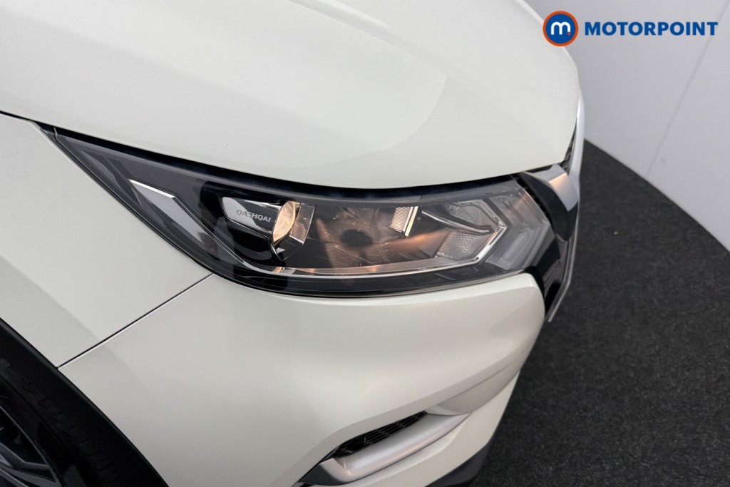 Nissan Qashqai N-Connecta Manual Petrol SUV - Stock Number (1549509) - 28th supplementary image