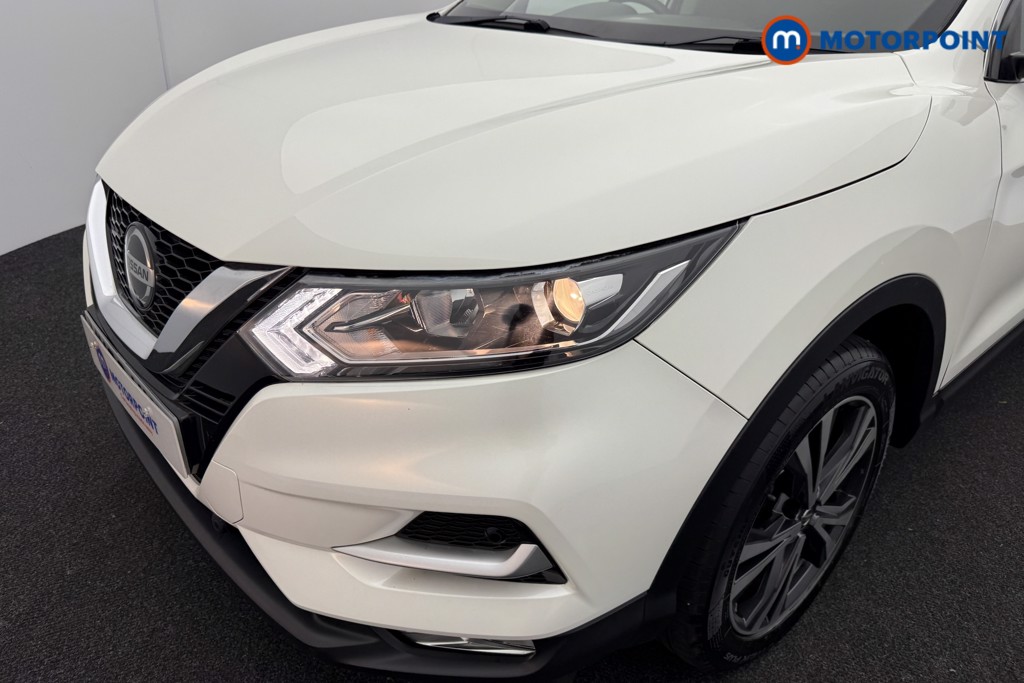 Nissan Qashqai N-Connecta Manual Petrol SUV - Stock Number (1549509) - 29th supplementary image
