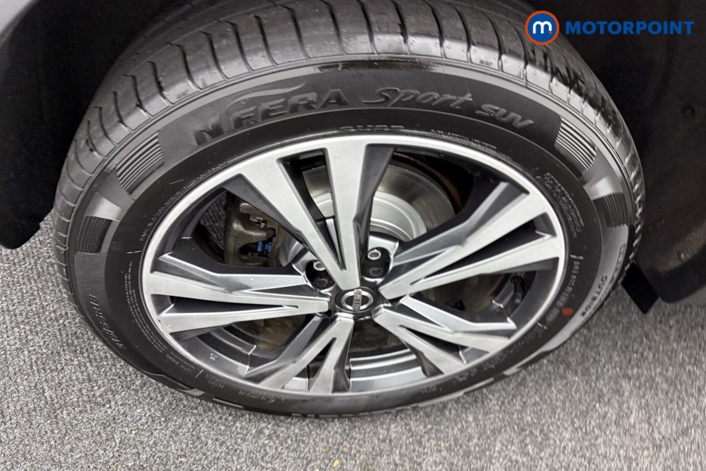 Nissan Qashqai N-Connecta Manual Petrol SUV - Stock Number (1549509) - 32nd supplementary image