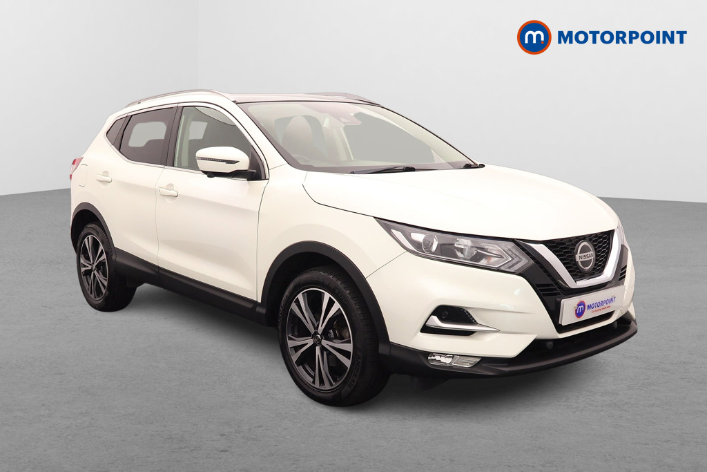 Nissan Qashqai N-Connecta Manual Petrol SUV - Stock Number (1549509) - Drivers side front corner