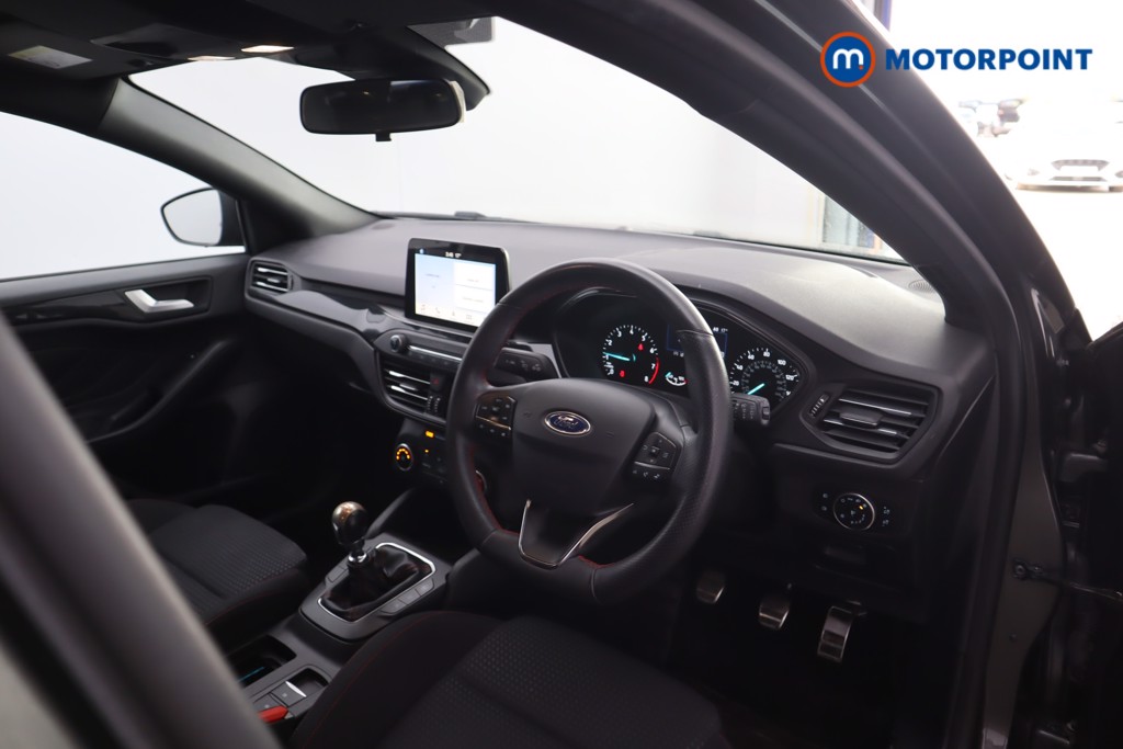 Ford Focus St-Line Manual Petrol Hatchback - Stock Number (1549679) - 2nd supplementary image