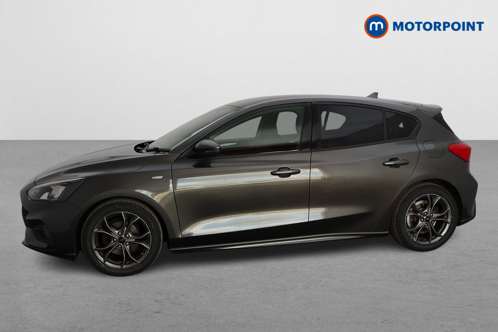 Ford Focus St-Line Manual Petrol Hatchback - Stock Number (1549679) - Passenger side