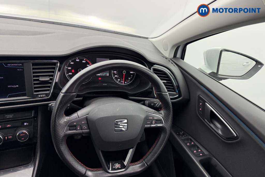 Seat Leon FR Manual Petrol Hatchback - Stock Number (1550054) - 3rd supplementary image