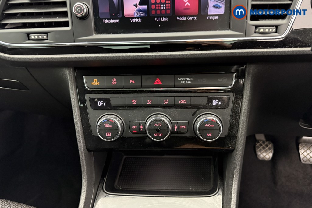 Seat Leon FR Manual Petrol Hatchback - Stock Number (1550054) - 11th supplementary image