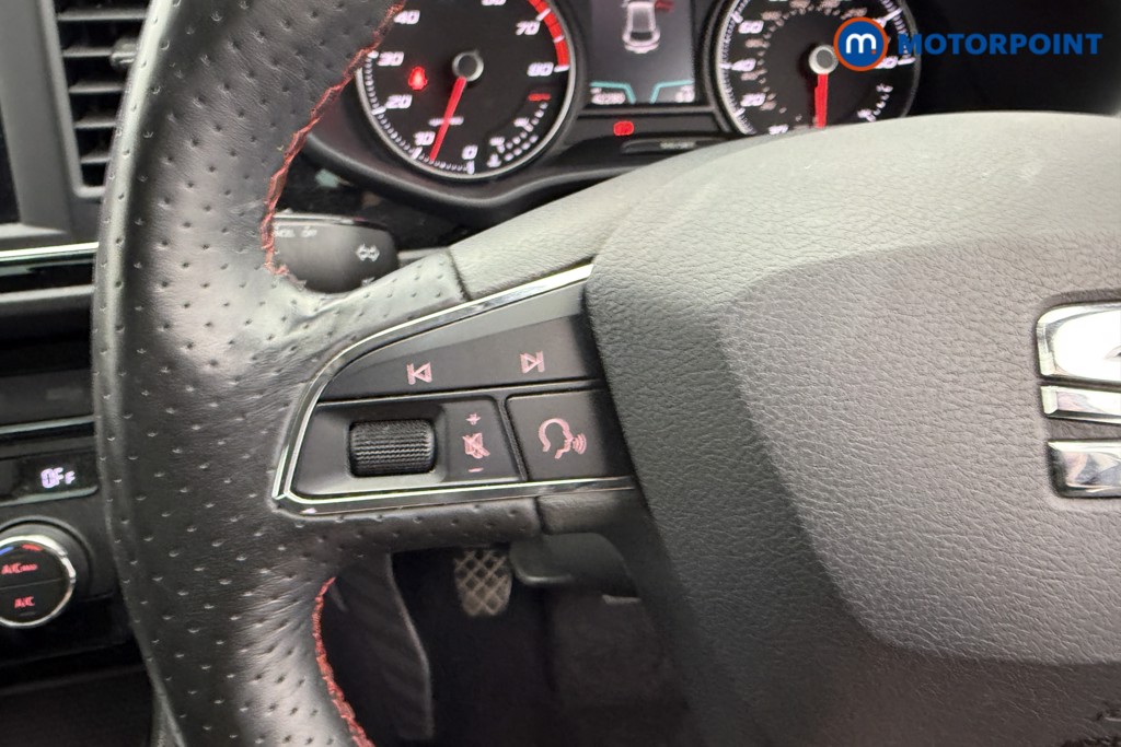 Seat Leon FR Manual Petrol Hatchback - Stock Number (1550054) - 13th supplementary image