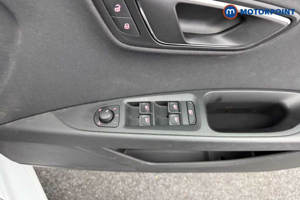 Seat Leon FR Manual Petrol Hatchback - Stock Number (1550054) - 16th supplementary image