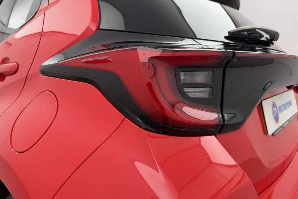 Toyota Yaris Launch Edition Automatic Petrol-Electric Hybrid Hatchback - Stock Number (1550217) - 23rd supplementary image