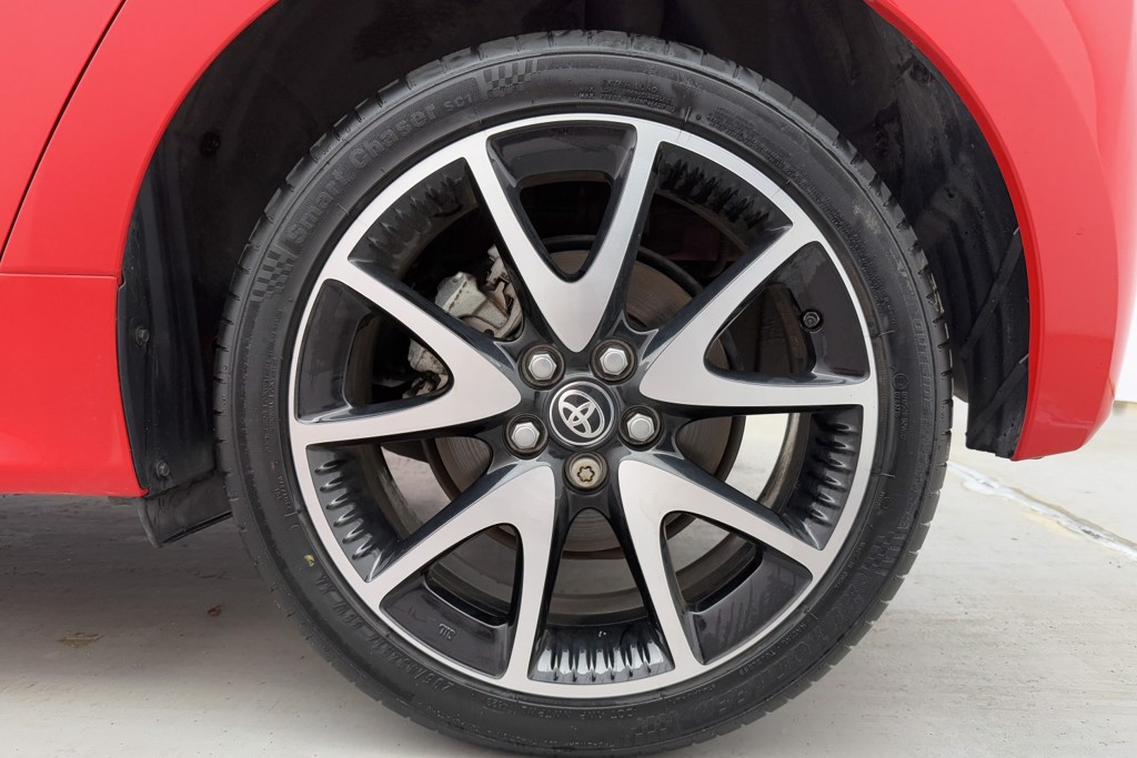 Toyota Yaris Launch Edition Automatic Petrol-Electric Hybrid Hatchback - Stock Number (1550217) - 28th supplementary image