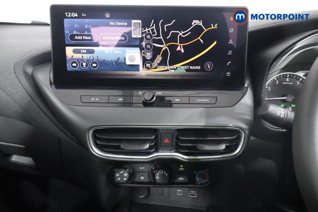 Nissan Juke Acenta Premium Automatic Petrol SUV - Stock Number (1550582) - 2nd supplementary image