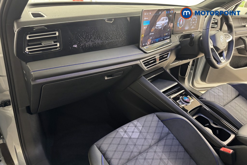 Volkswagen Tiguan R-Line Automatic Diesel SUV - Stock Number (1550994) - 8th supplementary image