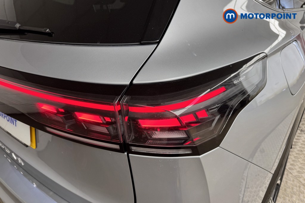 Volkswagen Tiguan R-Line Automatic Diesel SUV - Stock Number (1550994) - 19th supplementary image