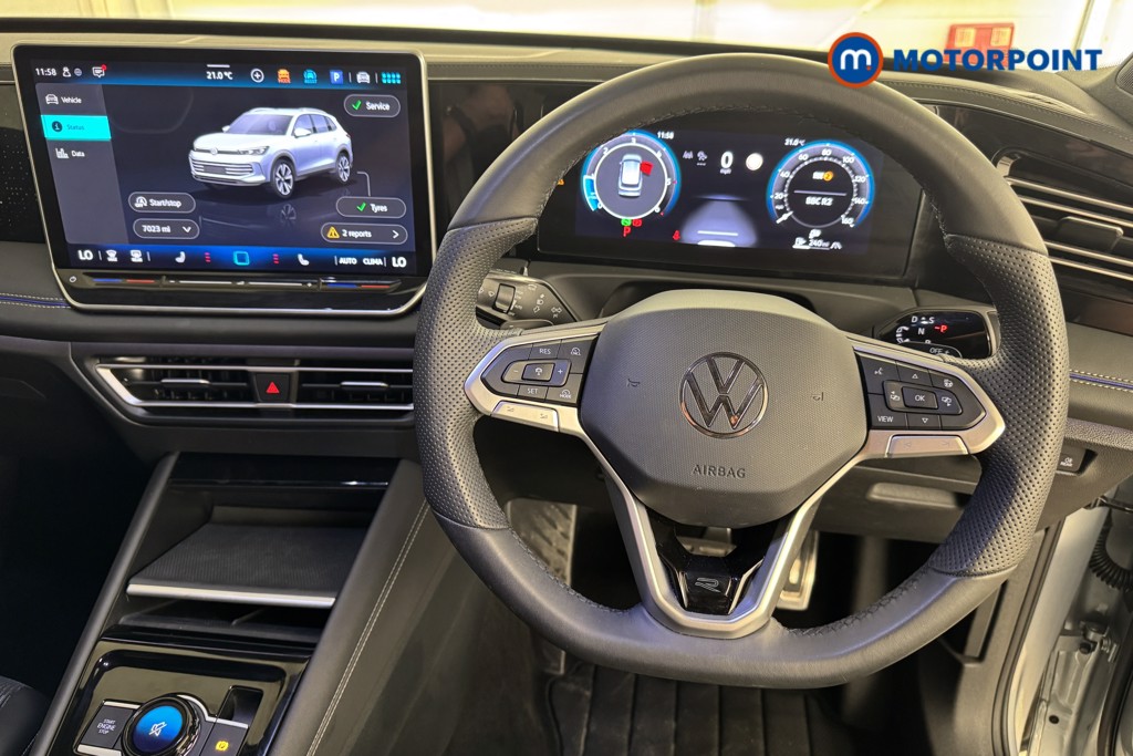 Volkswagen Tiguan R-Line Automatic Diesel SUV - Stock Number (1550994) - 1st supplementary image