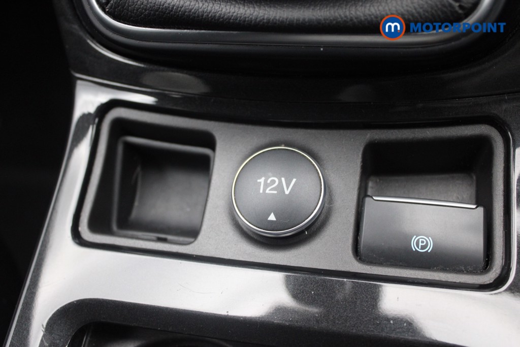 Ford Kuga St-Line Manual Petrol SUV - Stock Number (1551070) - 11th supplementary image
