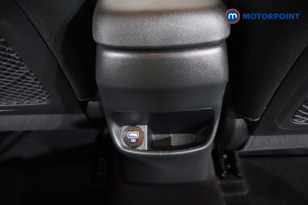 Hyundai Kona Premium Manual Petrol-Electric Hybrid SUV - Stock Number (1551152) - 16th supplementary image