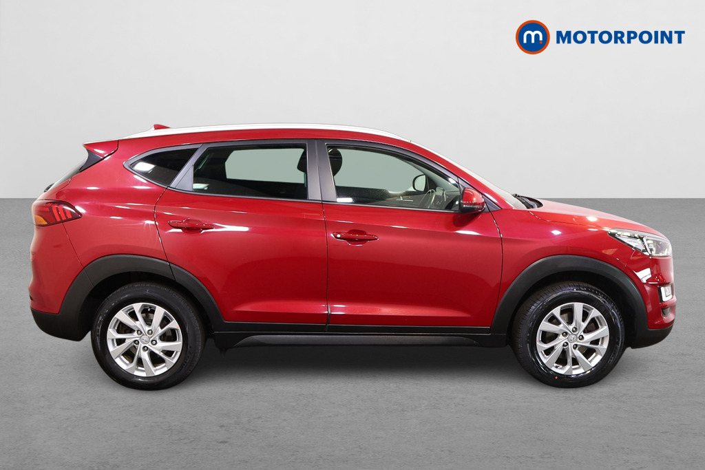 Hyundai Tucson Se Nav Manual Petrol SUV - Stock Number (1551548) - Drivers side