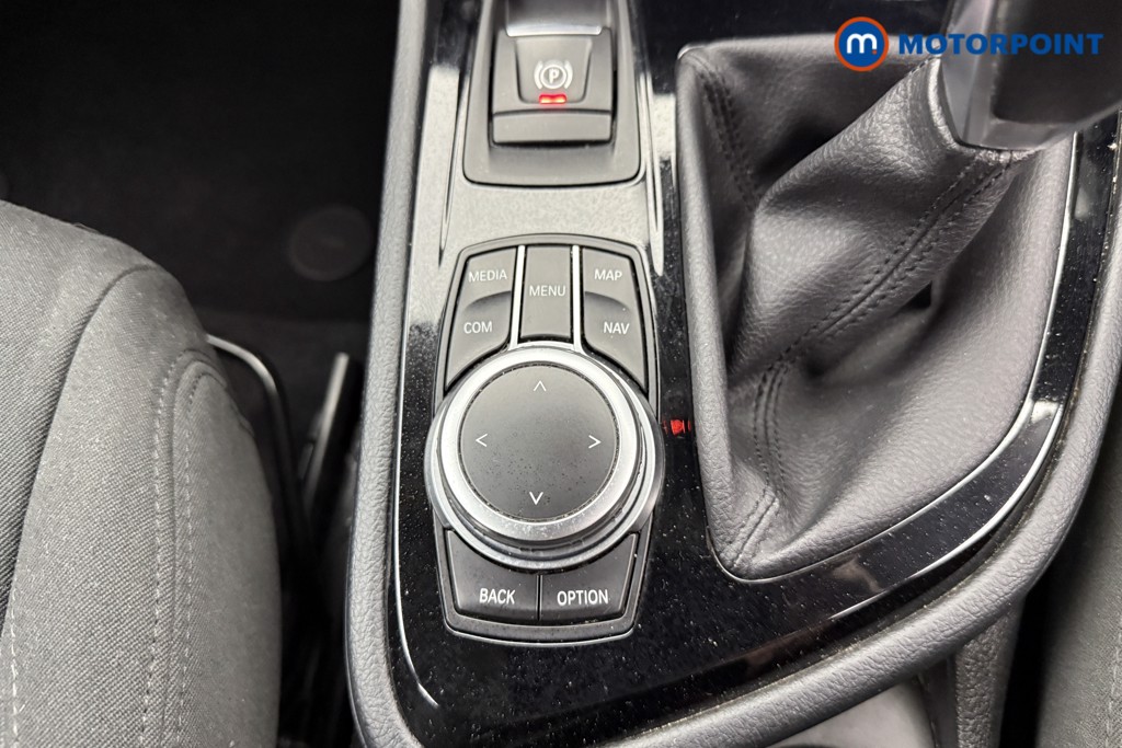 BMW 2 Series SE Manual Petrol Estate - Stock Number (1551954) - 11th supplementary image