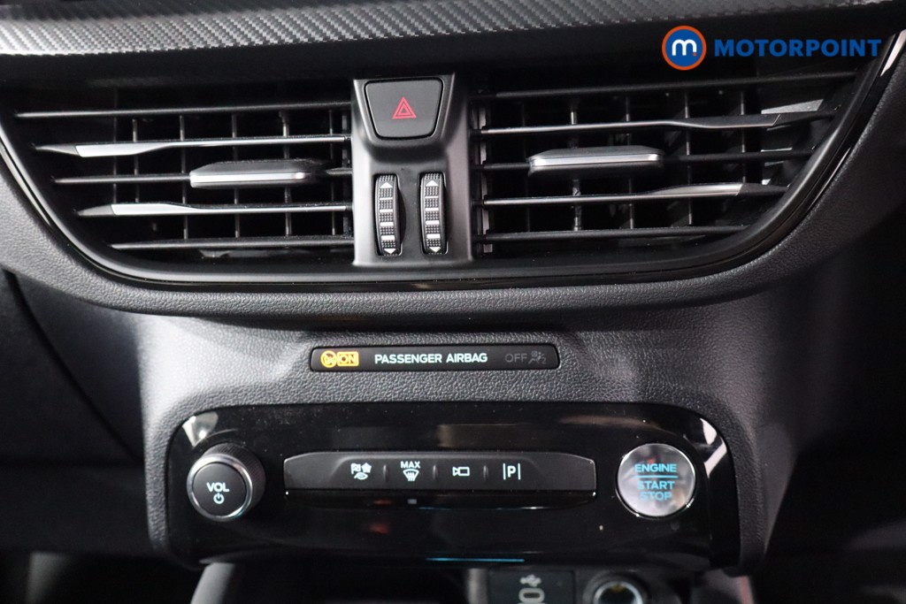 Ford Kuga St-Line Automatic Petrol Plug-In Hybrid SUV - Stock Number (1552129) - 16th supplementary image
