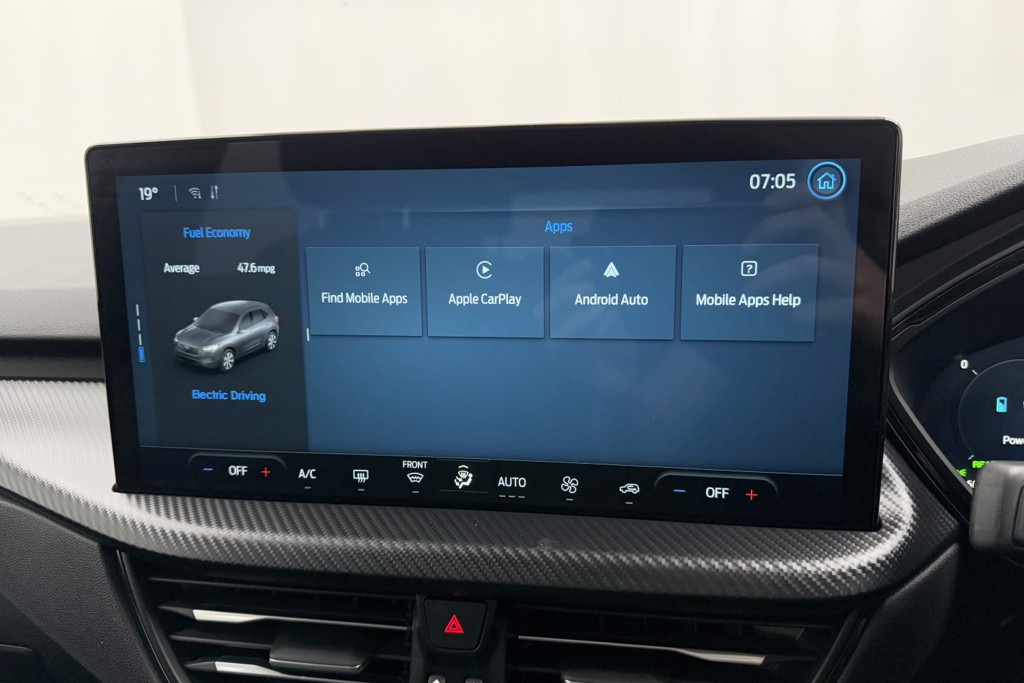 Ford Kuga St-Line Automatic Petrol Plug-In Hybrid SUV - Stock Number (1552130) - 8th supplementary image