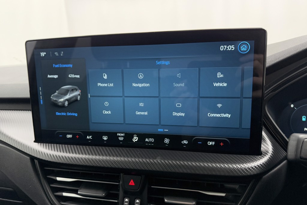 Ford Kuga St-Line Automatic Petrol Plug-In Hybrid SUV - Stock Number (1552130) - 10th supplementary image