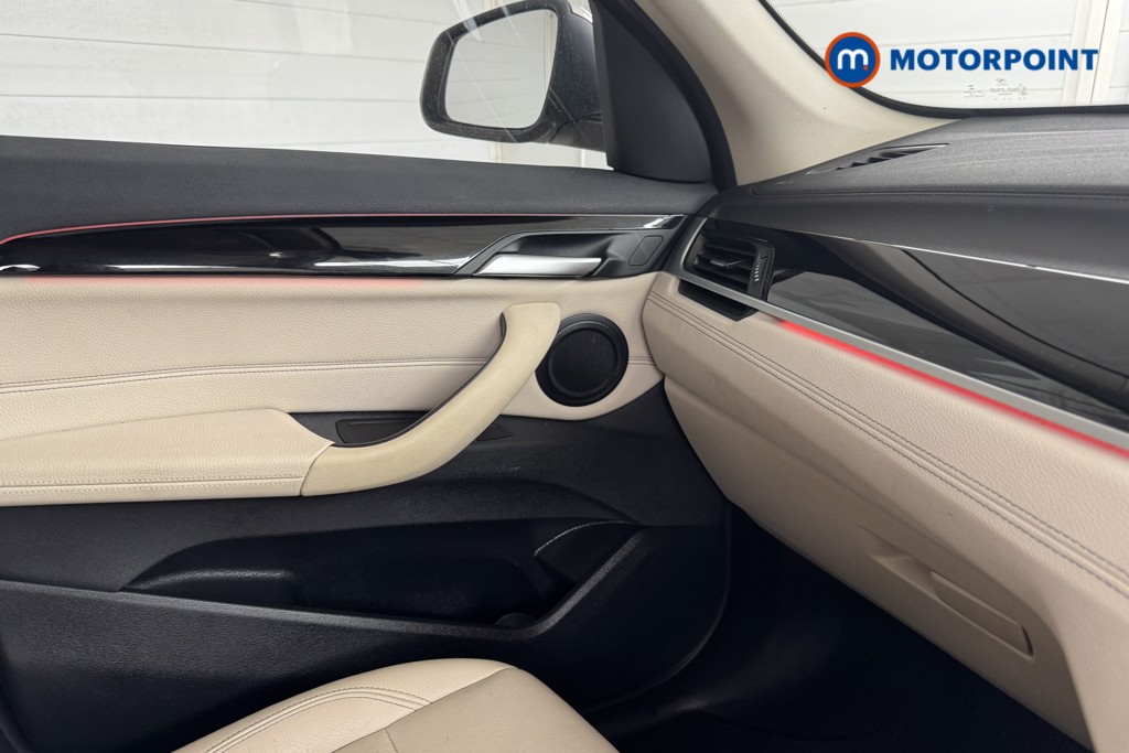 BMW X1 Xline Manual Petrol SUV - Stock Number (1552175) - 13th supplementary image