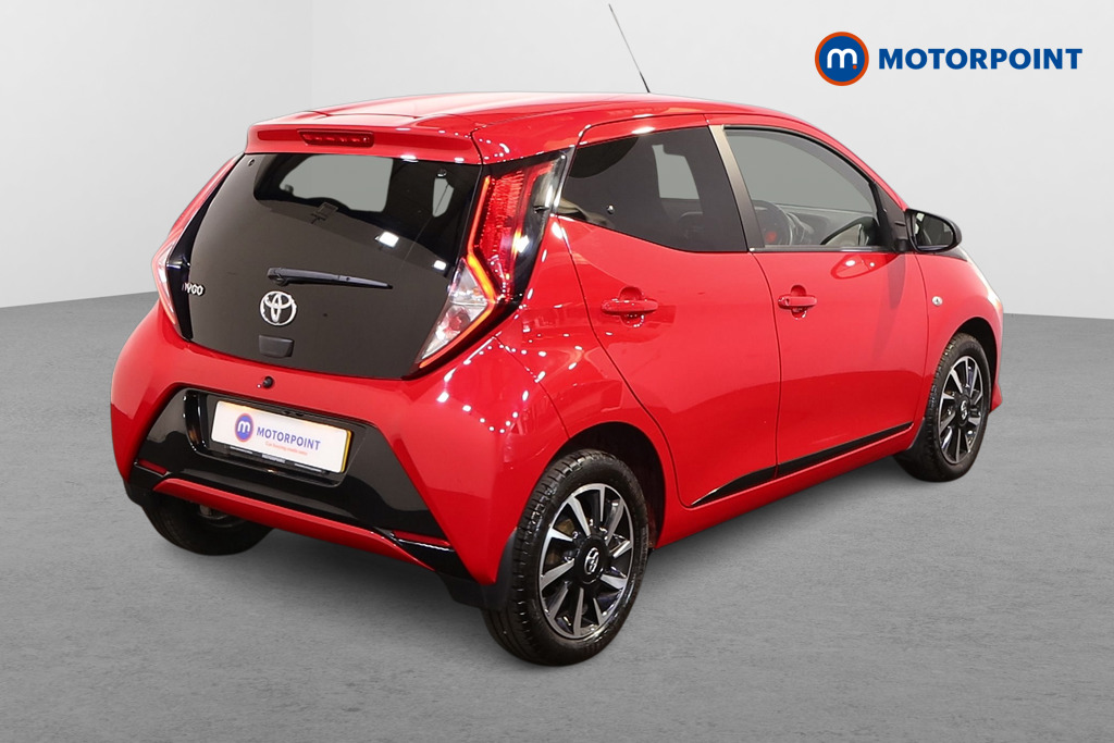 Toyota Aygo X-Trend Manual Petrol Hatchback - Stock Number (1552197) - Drivers side rear corner