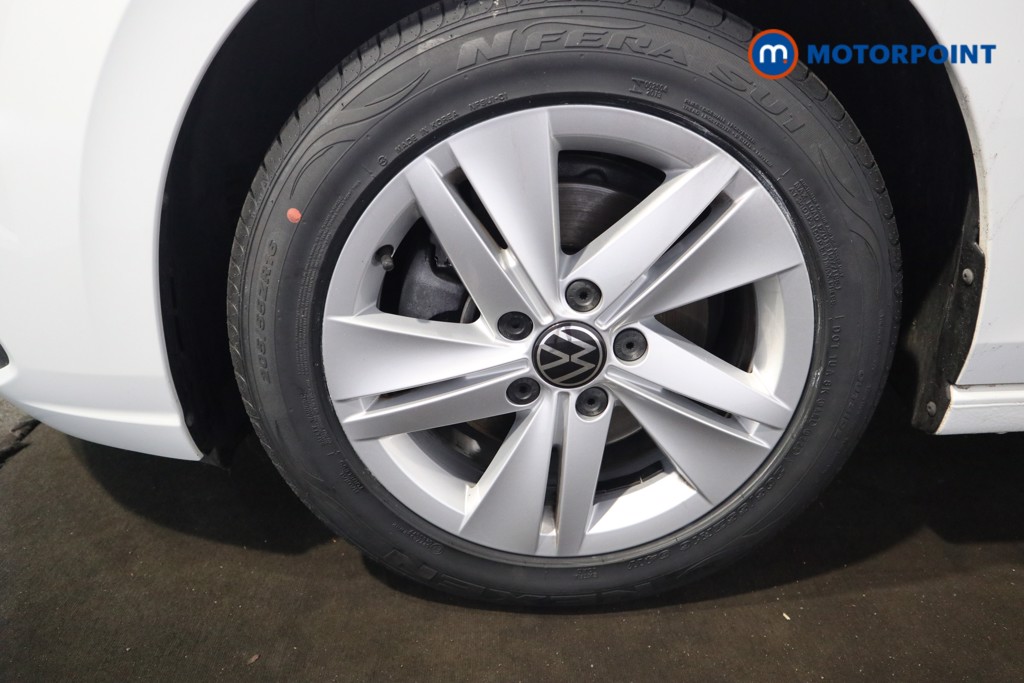 Volkswagen Golf Life Manual Petrol Hatchback - Stock Number (1552231) - 17th supplementary image