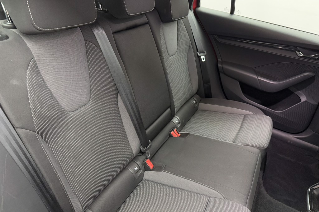 Skoda Octavia Se Technology Manual Petrol Estate - Stock Number (1552244) - 25th supplementary image