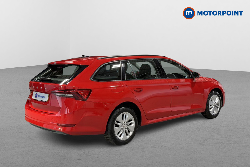 Skoda Octavia Se Technology Manual Petrol Estate - Stock Number (1552244) - Drivers side rear corner