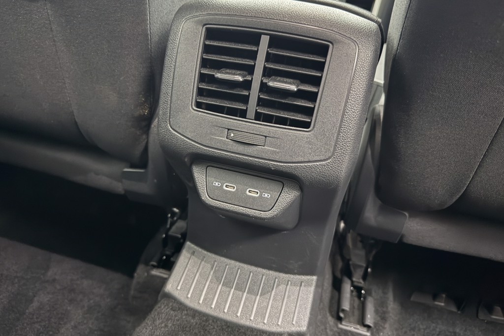 Volkswagen T-Roc Design Automatic Petrol SUV - Stock Number (1552264) - 20th supplementary image