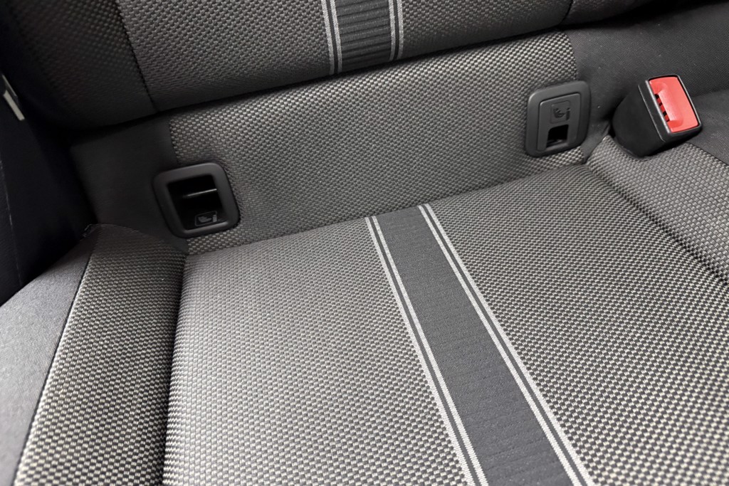 Volkswagen T-Roc Design Automatic Petrol SUV - Stock Number (1552264) - 23rd supplementary image