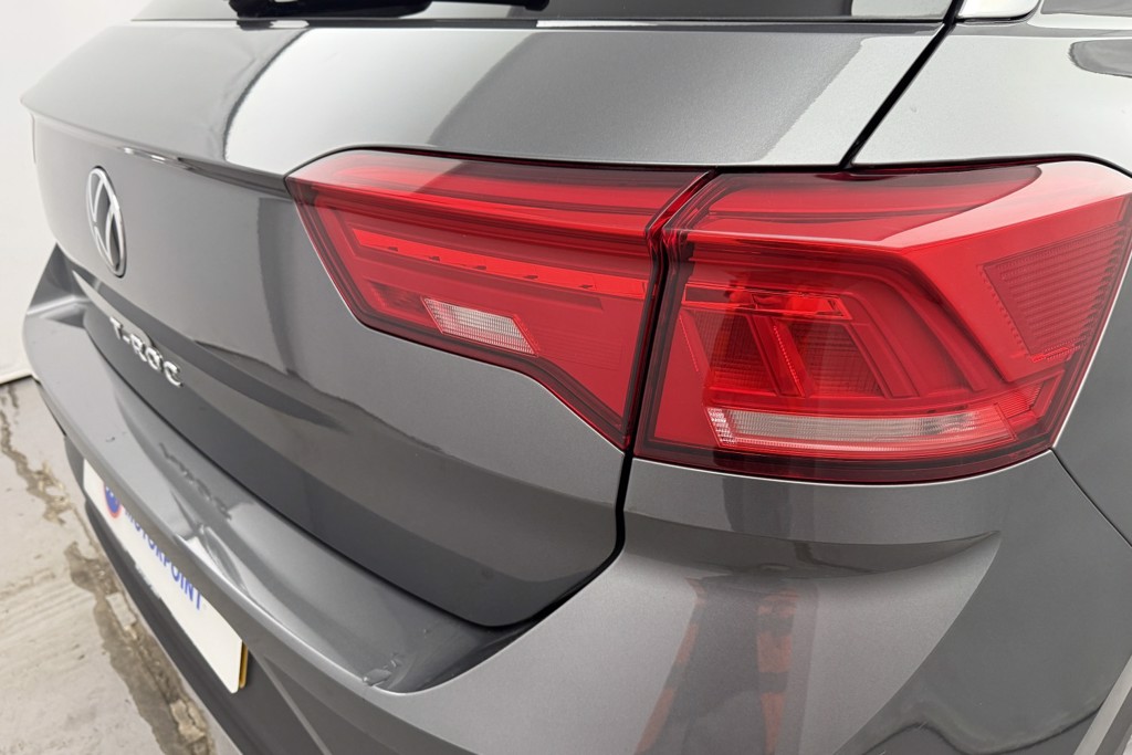 Volkswagen T-Roc Design Automatic Petrol SUV - Stock Number (1552264) - 24th supplementary image