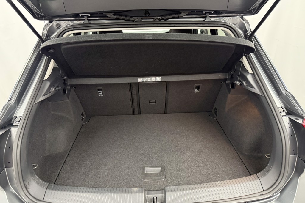 Volkswagen T-Roc Design Automatic Petrol SUV - Stock Number (1552264) - 25th supplementary image