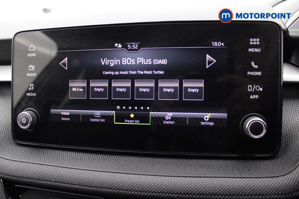 Skoda Fabia Colour Edition Manual Petrol Hatchback - Stock Number (1552336) - 2nd supplementary image