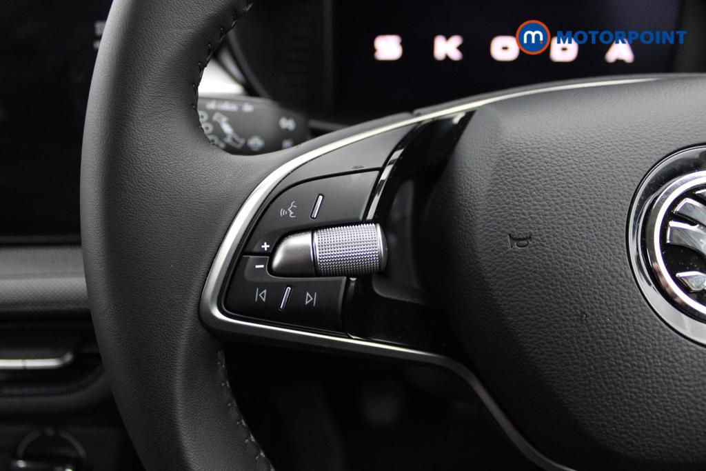 Skoda Fabia Colour Edition Manual Petrol Hatchback - Stock Number (1552336) - 13th supplementary image