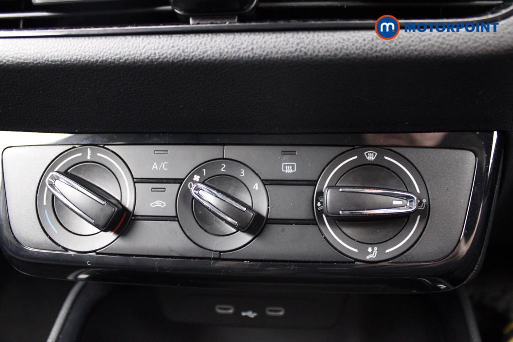 Skoda Fabia Colour Edition Manual Petrol Hatchback - Stock Number (1552336) - 15th supplementary image