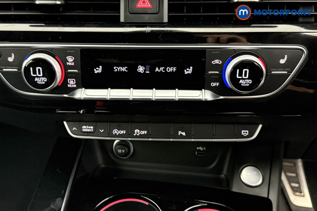 Audi A4 Black Edition Automatic Petrol Estate - Stock Number (1552368) - 9th supplementary image