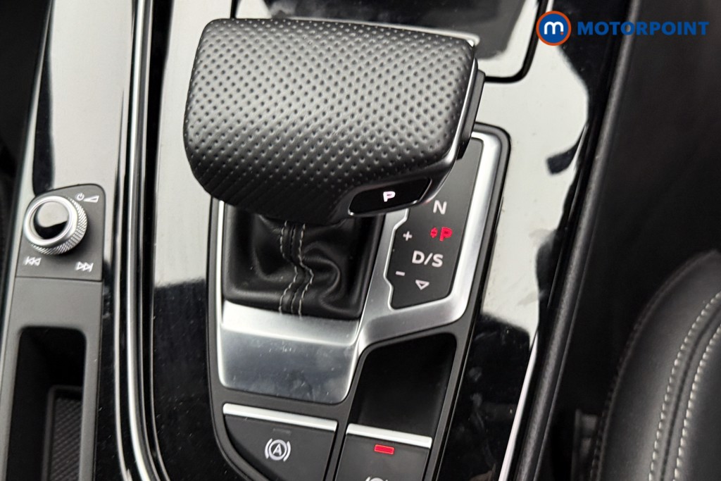 Audi A4 Black Edition Automatic Petrol Estate - Stock Number (1552368) - 10th supplementary image