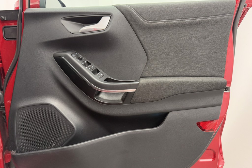 Ford Puma Titanium Manual Petrol-Electric Hybrid SUV - Stock Number (1552442) - 19th supplementary image