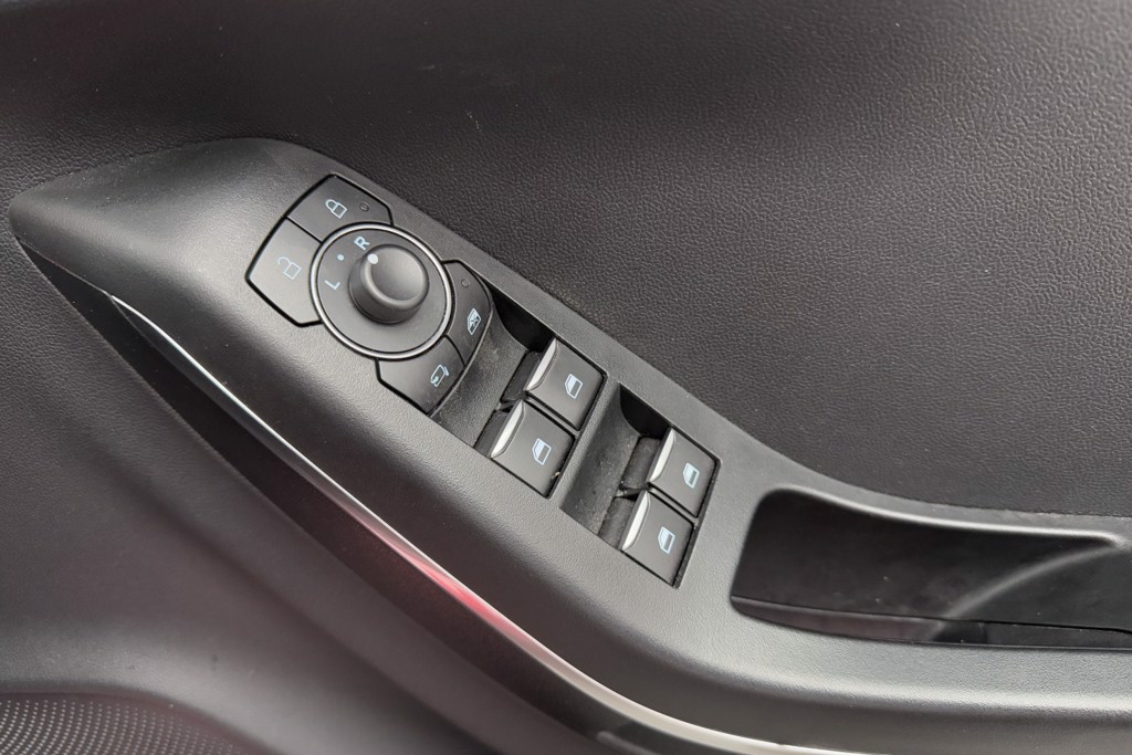Ford Puma Titanium Manual Petrol-Electric Hybrid SUV - Stock Number (1552442) - 20th supplementary image