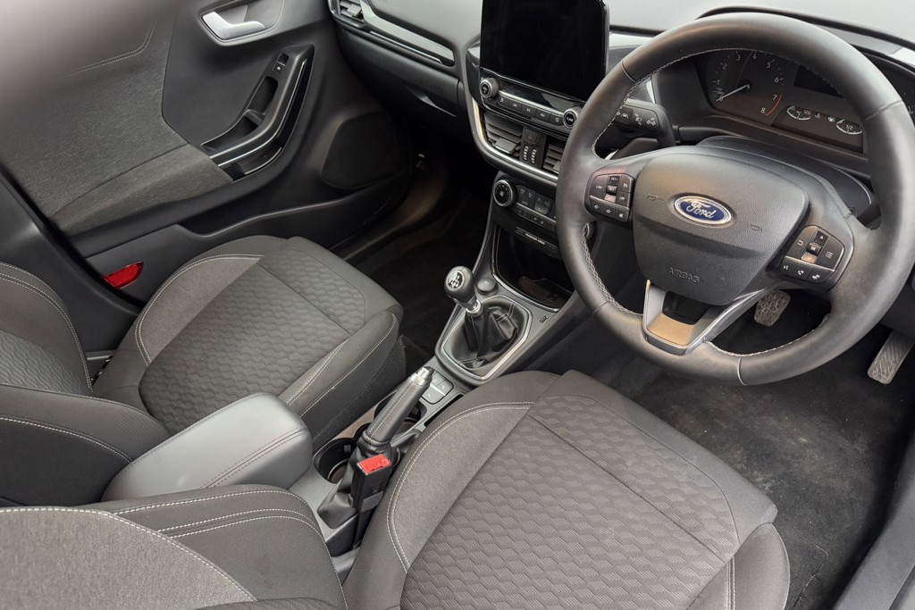 Ford Puma Titanium Manual Petrol-Electric Hybrid SUV - Stock Number (1552442) - 1st supplementary image