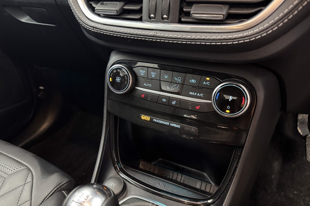 Ford Puma St-Line Vignale Manual Petrol-Electric Hybrid SUV - Stock Number (1552445) - 12th supplementary image