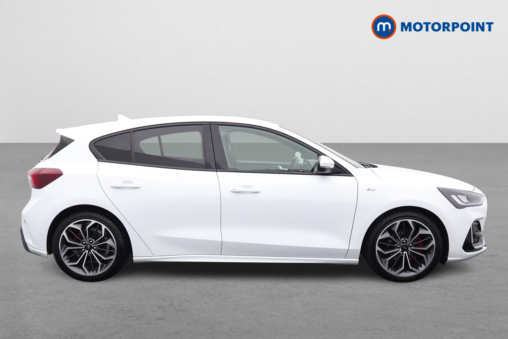 Ford Focus St-Line Vignale Automatic Diesel Hatchback - Stock Number (1552635) - Drivers side